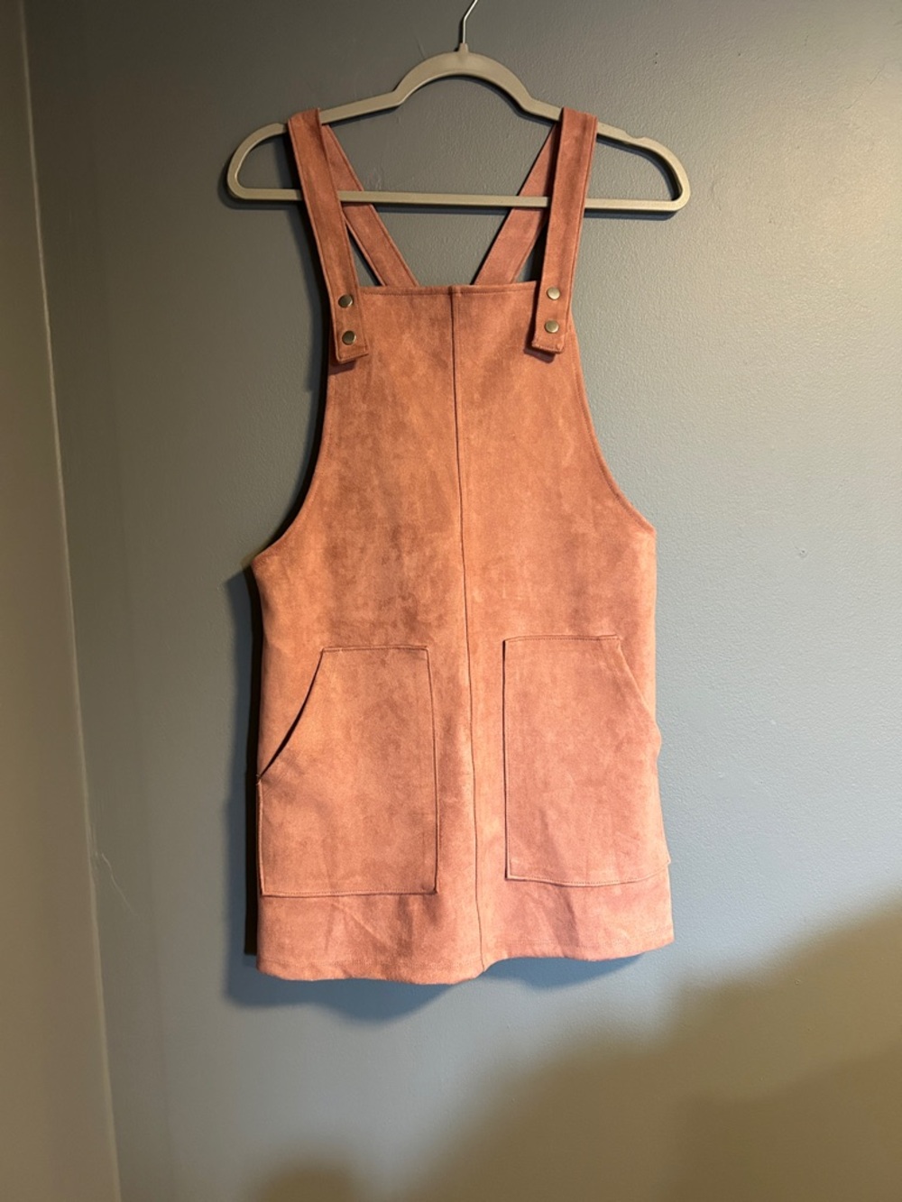 Forever 21 Pink Mauve Faux Suede
Overall Dress Women's Size Small